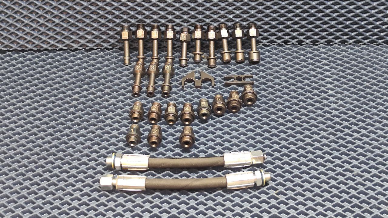 Универсальный комплект штуцеров для проверки гидравлических рулевых реек на стенде PSTMS00553