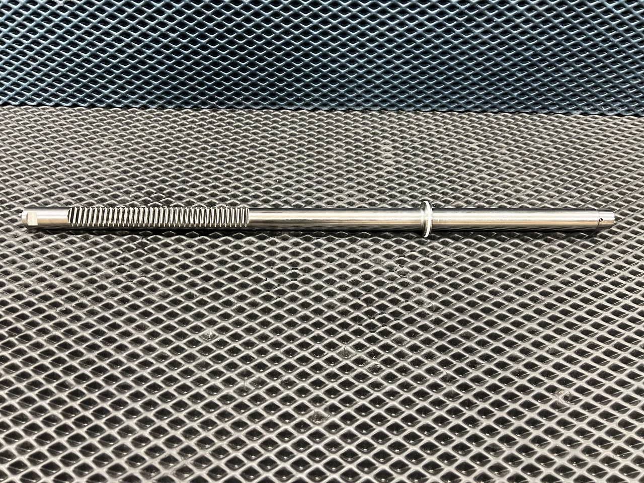 Вал продольный для гидравлической рулевой рейки Skoda Fabia 2000- d1-23 D-35,5 L-585 Z-34 M14×1,5