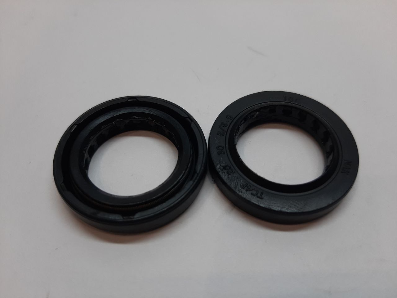 Сальник d1-20 D-30 h1-5 H-6 Тип: 1PM