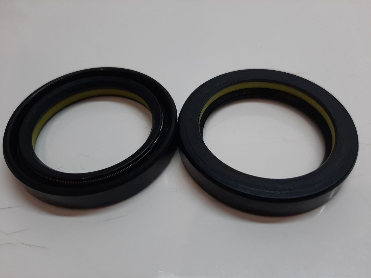 Сальник d1-38 D-51 H-8,5 Тип: 7V1