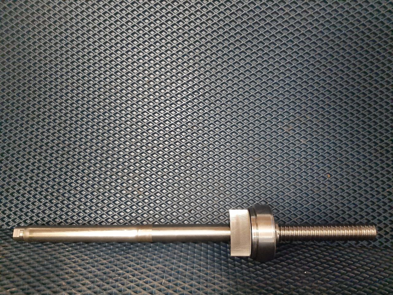 Вал продольный для электрической рулевой рейки Mercedes E-Class W213