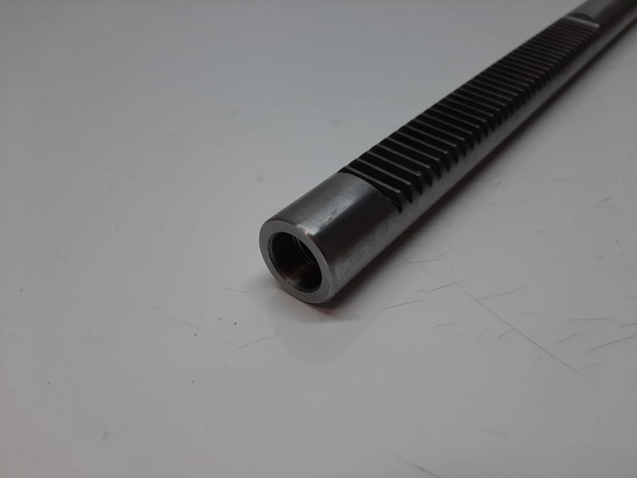 Вал продольный для электрической рулевой рейки Passat B6 Generation 3