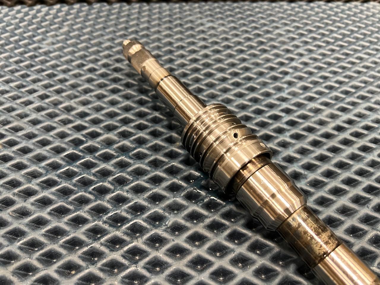 Распределитель рулевой рейки Mercedes Sprinter W906 2006-, VW Crafter 2006-, Hyundai H350 2014-